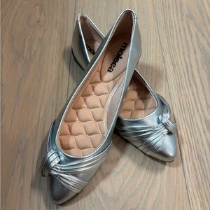 SKYE Metallic Ballerinas MOLECA